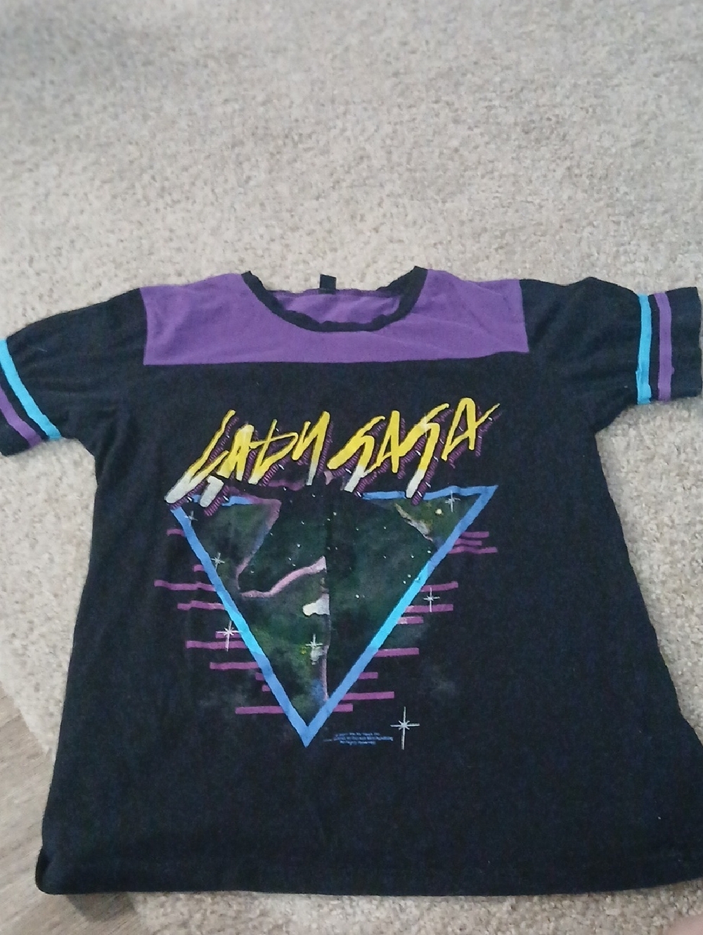 Old Lady Gaga Tshirt Medium